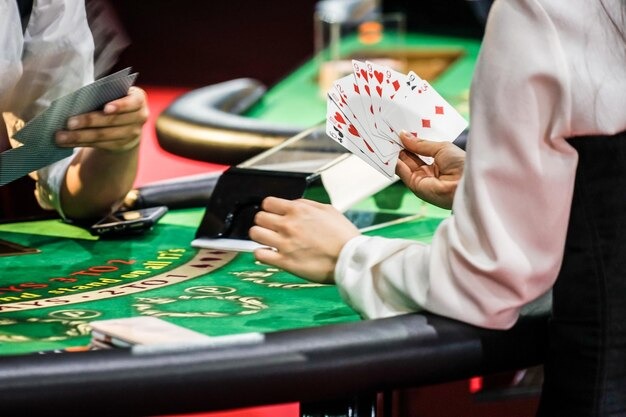 istanastar Six Headline Games Across One Home